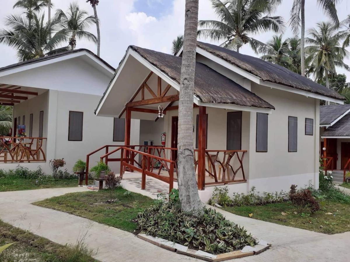 D'S Oceanview Beach Resort Siquijor Extérieur photo